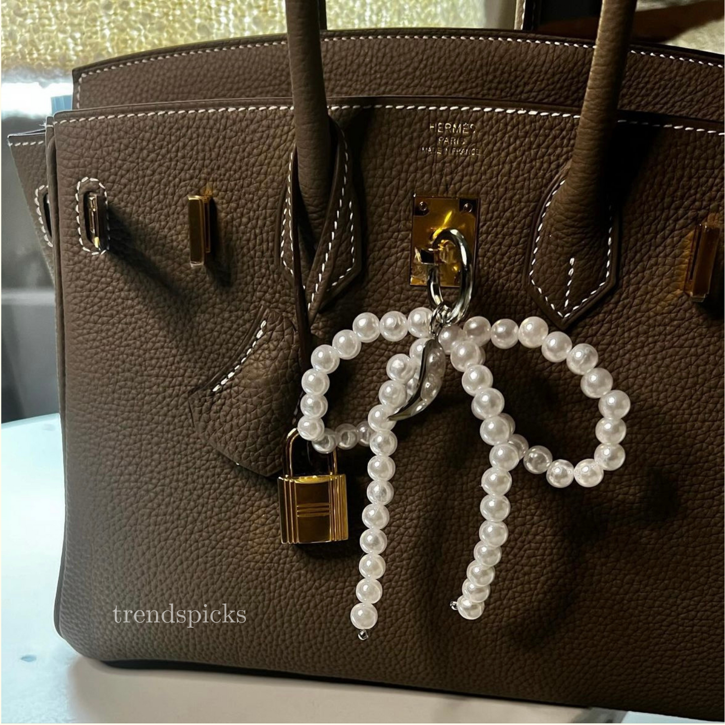 Pearl Bow
