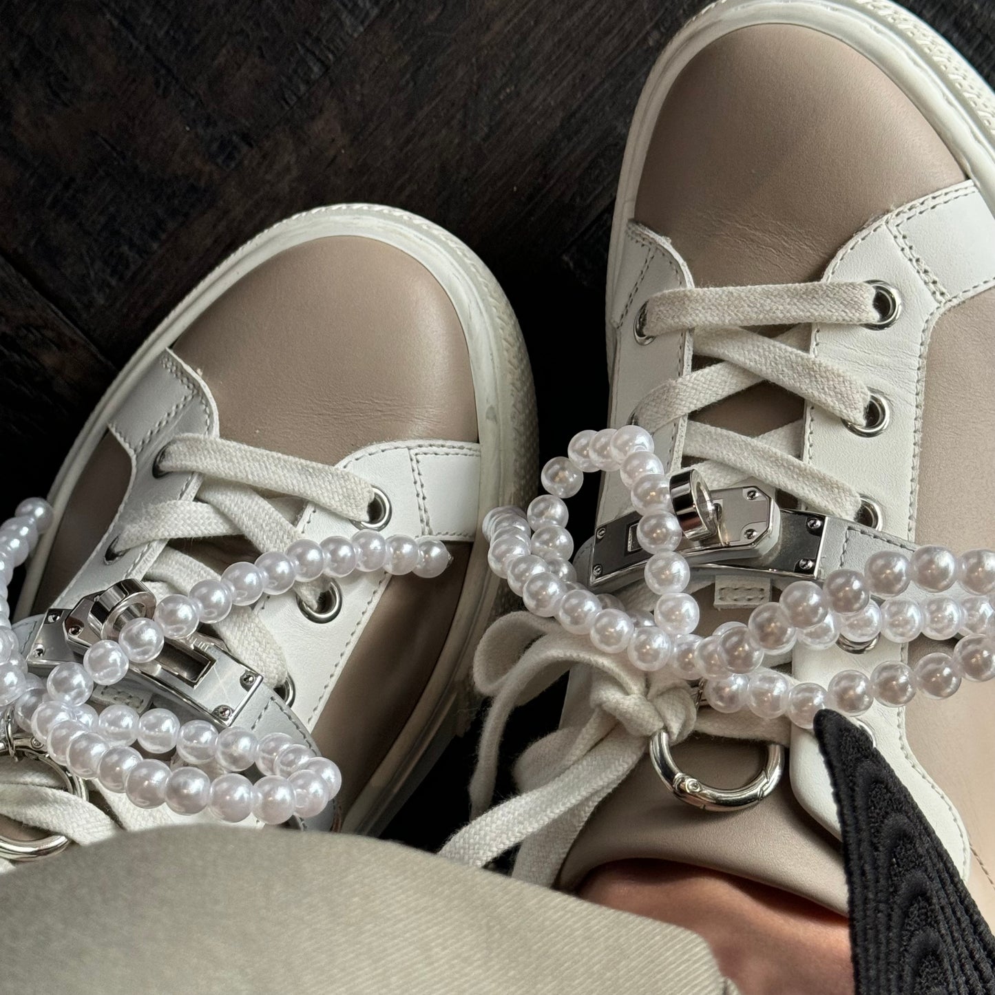 Pearl Shoelace Charm (Set)